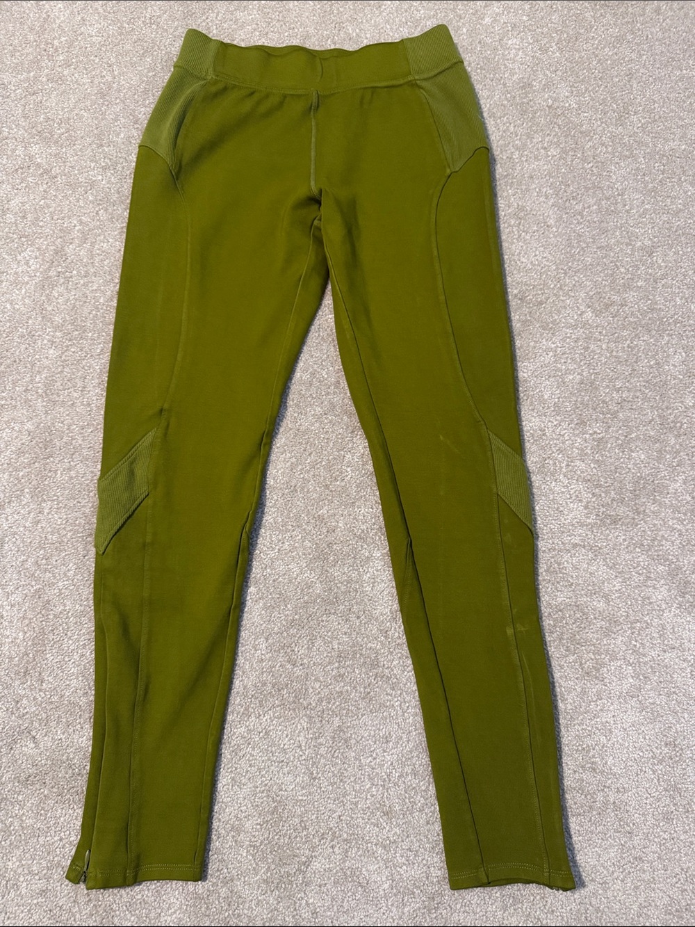 Free People Movement Dusted Military Athletic Leggings with zippers at ankles XS